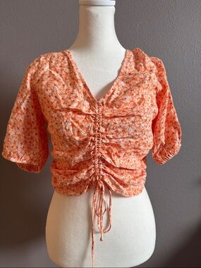 NEW w/out Tags | H&M | Women’s Orange Floral Ruched Drawstring Crop Top | Size M